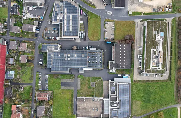 775’000 kWh Strom von Amsler & Frey AG sowie Constri AG